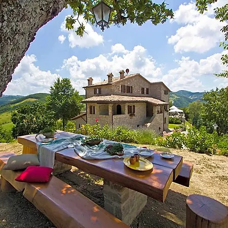 Hotel Belvilla By Oyo La Rocca Estate 3*